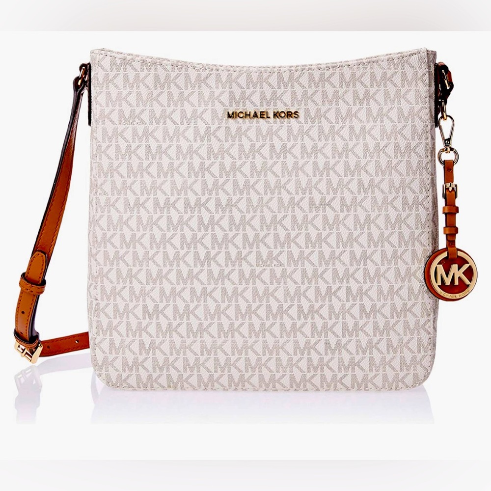 Michael Kors Jet Set Travel LG Messenger Bag